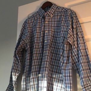 Men’s casual shirt
